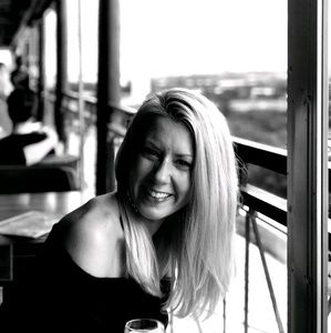 Meet your Posher, Alexandra